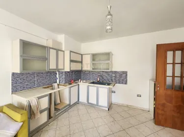 Foto e Apartment në shitje rruga ish stacioni i trenit, Tiranë