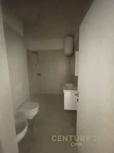 Foto e Apartment në shitje rruga komuna e parisit, Tiranë