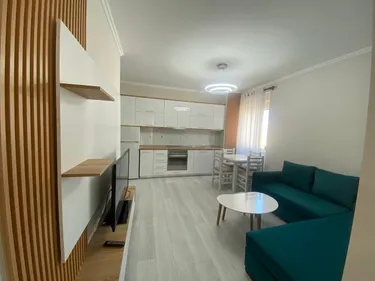 Foto e Apartment në shitje yzberisht, Tiranë