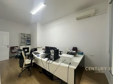 Foto e Apartment me qera Rruga e Kavajës, Tiranë