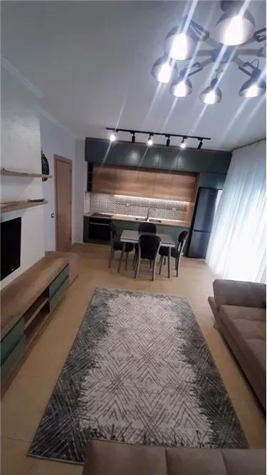Foto e Apartment me qera 5 maji, Tiranë