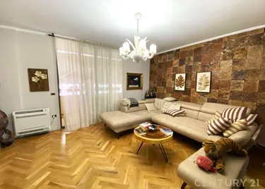 Photo of Apartment for sale Sheshi Willson, Rruga Ymer Kurti, Tiranë