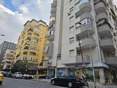 Foto e Apartment me qera Komuna e Parisit, Tiranë