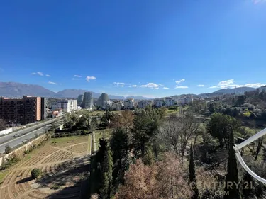 Foto e Apartment në shitje Kopshti Botanik Zoologjik, Rruga Kodra e Diellit, Tiranë