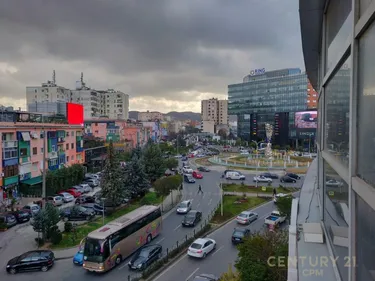 Foto e Zyrë me qera Zogu I Zi, Tiranë