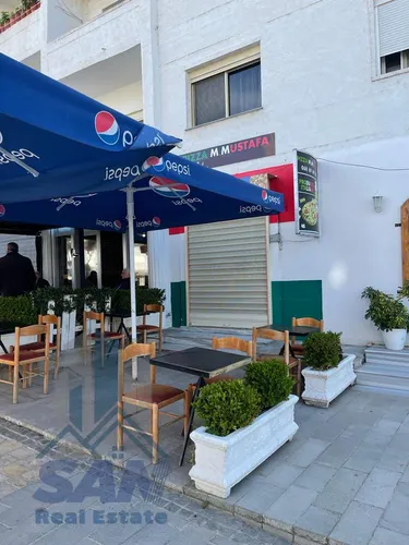 Photo of commercial for sale QENDER, Sheshi shqiponja, Lushnje, Lushnjë