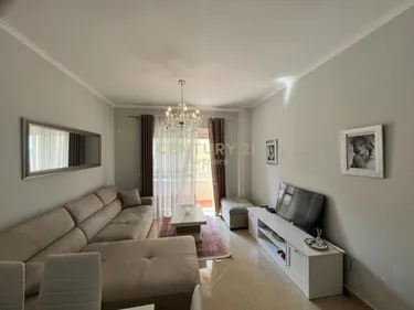 Foto e Apartment në shitje fresku, Tiranë