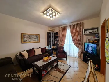 Foto e Apartment në shitje Tregu Elektrik, Tiranë