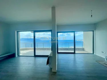 Foto e Apartment me qera Lungomare, Prane Rezidences Panorama, Vlorë