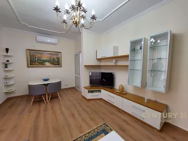 Foto e Apartment me qera Luigj Gurakuqi, Tiranë