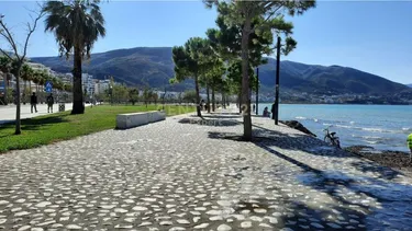 Foto e Ambient biznesi me qera Uji I Ftohtë, Vlorë