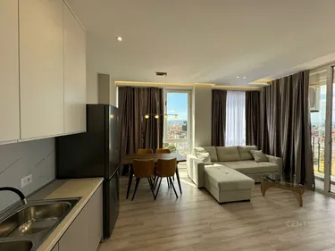 Foto e Apartment me qera Pazari I ri, Rruga Riza Cerova, Tiranë