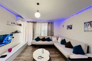 Foto e Apartment në shitje Rruga e Kroit, Kopshti Zoologjik, Tiranë