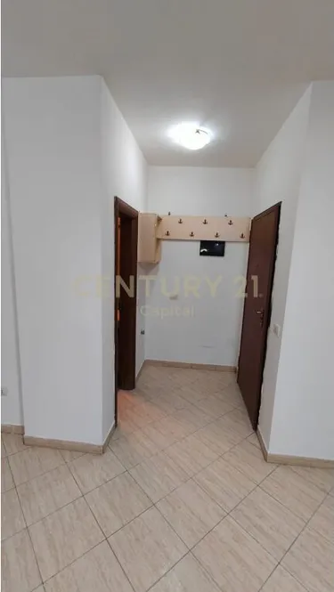 Foto e Apartment në shitje rruga myslym shyri, Tiranë