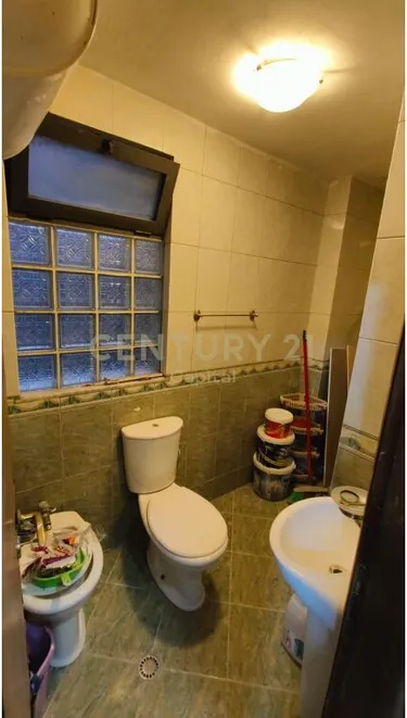 Foto e Apartment në shitje rruga myslym shyri, Tiranë