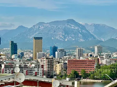 Foto e Apartment me qera Liqeni i Thatë, Tiranë