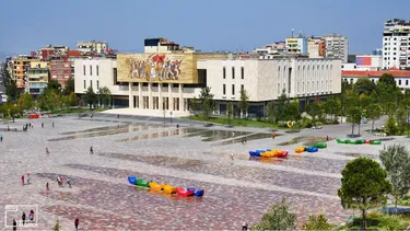 Foto e pronë në shitje Sheshi Skënderbej (Qendër), Tiranë