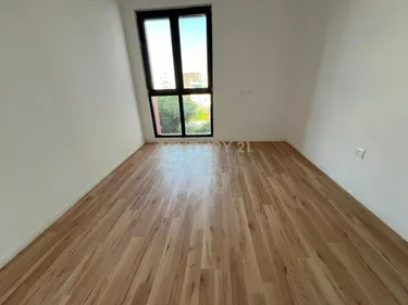 Foto e Apartment me qera rruga e dibres, Tiranë