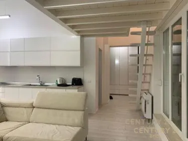 Foto e Apartment në shitje rruga liqeni artificial, Tiranë