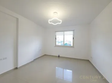 Foto e Apartment në shitje rruga yzberisht, Tiranë