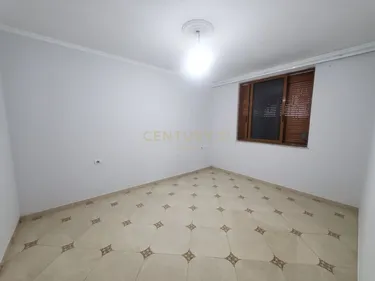 Foto e Apartment në shitje Kinostudio, Tiranë