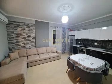 Foto e Apartment me qera Lungomare, Vlorë