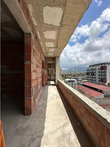 Foto e Apartment në shitje Albania, Rruga Roma Tirana, Tiranë