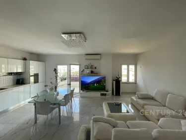 Foto e Apartment në shitje Shkëmbi I Kavajës, Durrës