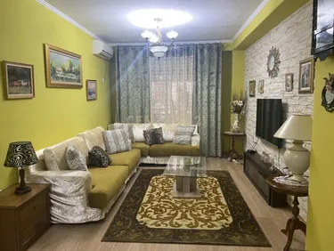 Foto e Apartment në shitje Rruga Thesarit, Fresk, Tiranë