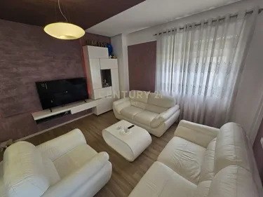 Foto e Apartment në shitje Liqeni i Thatë, Tiranë