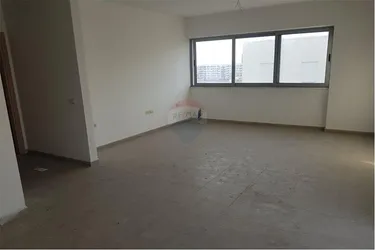 Foto e Apartment në shitje Tregu i Madh, Rruga 5 Maji, Tiranë