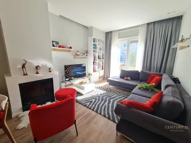 Foto e Apartment në shitje Qendra Tregtare TEG, Tiranë