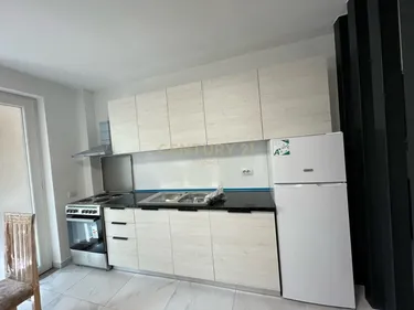 Foto e Apartment me qera rruga dafinave, Tiranë