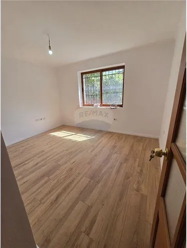 Foto e Apartment në shitje Fushat e Ali Demit, Ali Demi, Tiranë