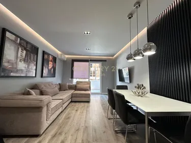 Foto e Apartment me qera Komuna e Parisit, Tiranë