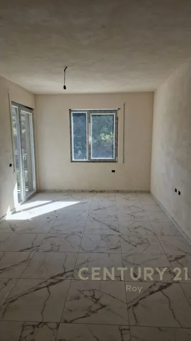 Foto e Apartment në shitje rruga golem, Durrës