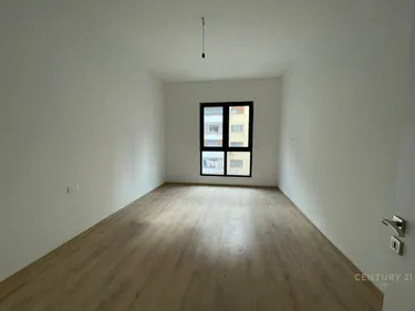 Foto e Apartment në shitje Rruga e Kavajës, Rruga e Kavajes, Tiranë