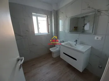 Foto e Apartment në shitje PEDIATIRA PERBALL GJIMNAZIT CAJUPI, Tirane, Tiranë