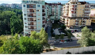 Foto e Zyrë në shitje Rruga Kodra e Diellit, Kopshti Botanik, Tiranë