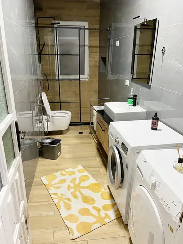Foto e Apartment me qera Mbrapa postes 8, Sheshi Willson, Tiranë