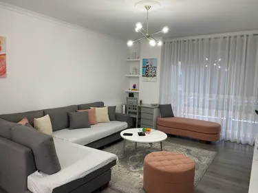 Foto e Apartment me qera Rruga Midhi Kostani, Korçë