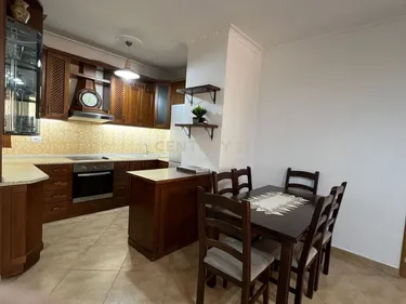 Foto e Apartment në shitje rruga astir, Tiranë