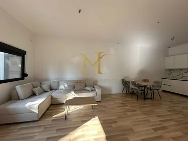 Photo of studio for sale Afer shkolles Bajram Curri, Plazh Hekurudha, Durrës