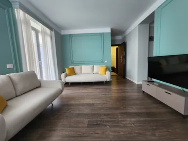 Foto e Apartment me qera Myslym Shyri, Rruga Mujo Ulqinaku, Tiranë