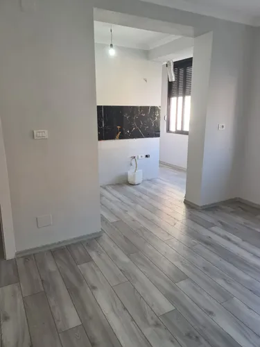 Foto e Apartment në shitje 21 dhjetori, Tiranë