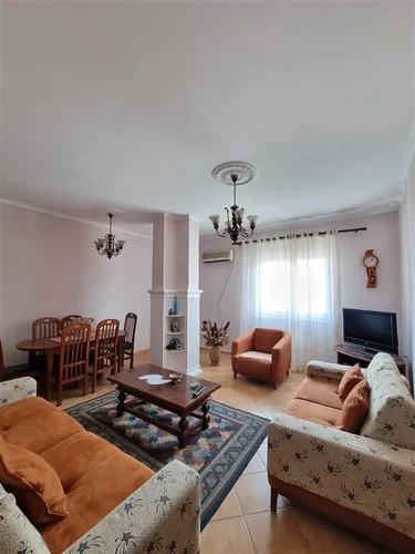 Foto e Apartment me qera rruga e dibres, Tiranë