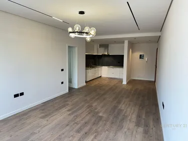 Foto e Apartment në shitje Liqeni i Thatë, Liqeni i Thate, Tiranë