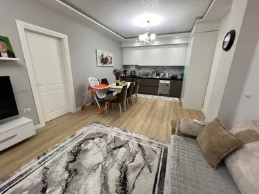 Foto e Apartment në shitje Yzberisht, Rruga 3 Deshmoret, Tiranë