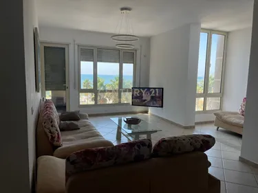 Foto e Apartment me qera vollga, Durrës