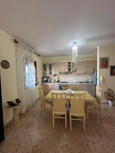 Foto e Apartment me qera Tregu fruta perimeve, Durrës